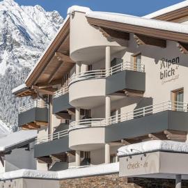 Genusshotel Alpenblick, hotel di Längenfeld