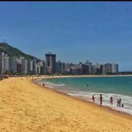 ZACAS HOUSE PRAIA DA COSTa