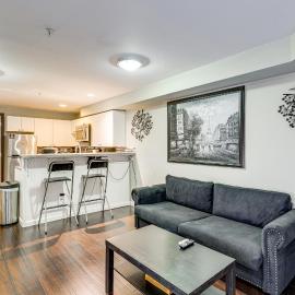 Walkable Belltown Hub Near Lumen Field, Soccer!, מלון בסיאטל