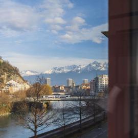 ibis Grenoble Gare، فندق في غرونوبل