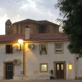 Charming House Secret Rose, hotel in Flor da Rosa