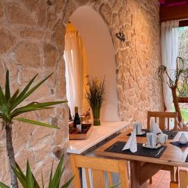 Haus am Heubach - Hotel garni，巴特司塔福斯坦的飯店