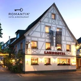 Romantik Landhotel 3Kronen, Hotel in Adelsdorf
