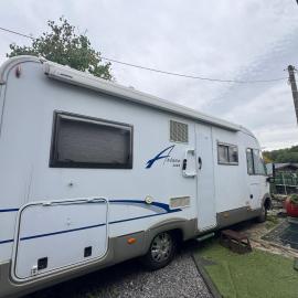 Camping car du bonheur, хотел в Айвейл
