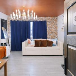 Near Airport Beach SwimmingPool HotShower NoElevator Plumera Mactan Condo