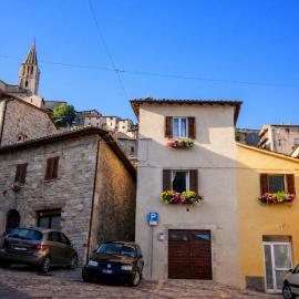 La Chicca di Porta Fratta, nel cuore di Todi, hotelli kohteessa Todi