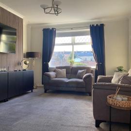 3BR House-Free Parking Near Airport & Glasgow City Centre