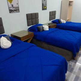 Mirra Mirzas Roomstay، فندق في بيكان