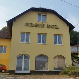 Guest House Grgin Dol โรงแรมในโปเชกา