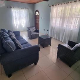 Halfmoonbay Pink Butterfly 1 bedroom right, hotell Basseterre’is