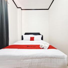 RedDoorz at Double A Guesthouse UMY