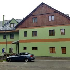 Apartmány Orbit Karlov, hotel in Malá Morávka