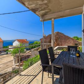 Idyllisches Studio-Apartment mit Meerblick, Privatparkplatz, Klima, WiFi