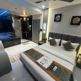Hotel THE Vibes, hotel u gradu 'Koba'