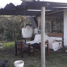 chacra y cabaña sin luz con agua de lluvia tanque luz vateria โรงแรมในซานการ์ลอส