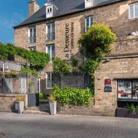 Hôtel La Demeure, hotel em Guingamp