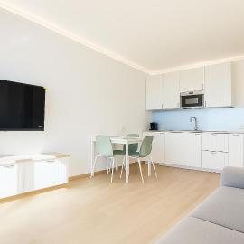 L&O Home Apartment Ospedaletti, hotel em Ospedaletti