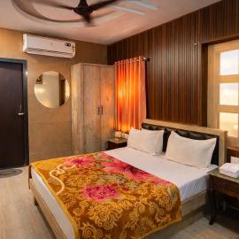 Hotel Sudarshan By Nath Bliss - Near Shrinathji Temple Just 2 Mins Walk