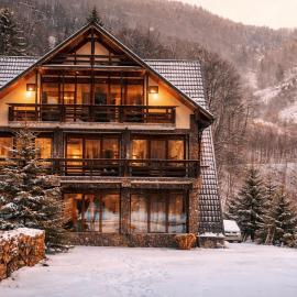 Cabana Riverdale, Hotel in Podu Dîmboviţei