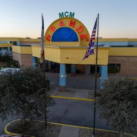 MCM Grande FunDome Odessa, hotel u gradu Odesa