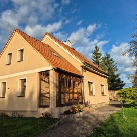 Apartmány Na Stráži, hotel in Česká Skalice