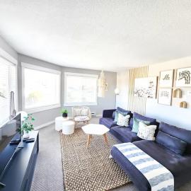 Modern Lake City Getaway, hotel v mestu Penticton