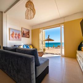 Private Beach Bungalow, Peaceful Stay in Dakhla, hotelli Dakhlassa