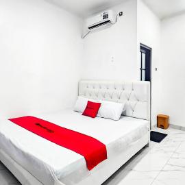 RedDoorz Syariah near Sukabumi City Station 2, hotel u gradu Sukabumi