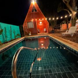 Helena Suites Alpina, hotel in Villarrica