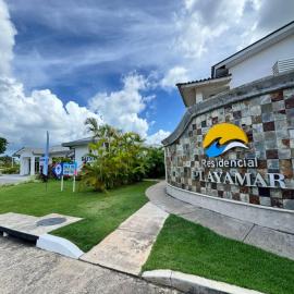 Vacamonte에 위치한 호텔 Playa Dorada - Casa con Vista al Mar