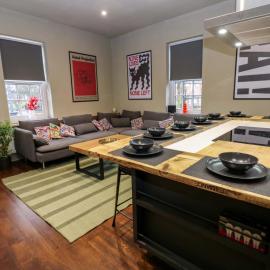 Chalet 86, hotel in North Shields
