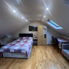 Spacious and Modern En-suit, hotel u gradu Harrow on the Hill