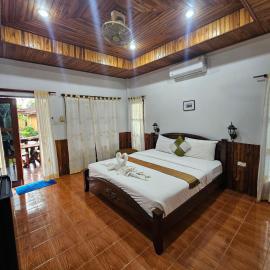 Lanta White Rock Resort, hotel en Koh Lanta