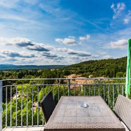 D de Camiole A N102 ST2, hotell i Callian