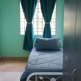 ComfyStay Cikgu, מלון בPengkalan Cepa