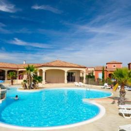 P Minervois J N03 Villa 3P6, hotel in Homps