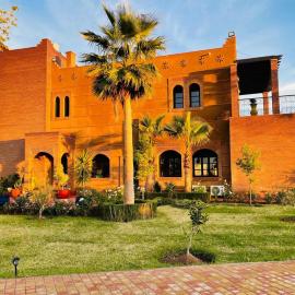 Marrakech Luxury Private Villa with Pool & Palm Garden