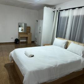 The 12th Avenue, hotel in Lusaka
