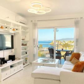 Apartment Sophie mit gemeinschaftlichem Pool by Interhome