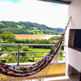 Apartamento em Marcelino Ramos ao lado das Termas โรงแรมในมาร์เซลิโน เฮอโมส
