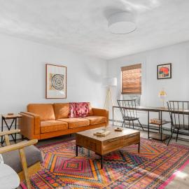 The Return to Woods - Newly Designed & Renovated, Hotel in Warren