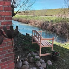 Holiday Home auf zwei Etagen mit Gartennutzung by Interhome