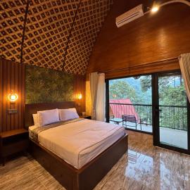Villa Garden Grove, hotelli kohteessa Sajen