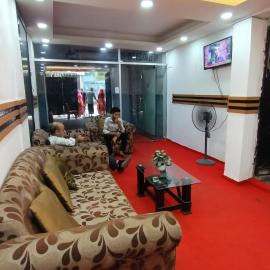 Hotel Golden Bird