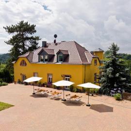 Pension Kroppental, hotel i Naumburg