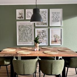Neu renovierte Apartments mit 2 Schlafzimmern, Küche & Waschtrockner - 900 m Zentrum Borken、ボルケンのホテル