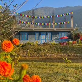 Private Farm Villa With Plunge Pool, Bir Billing - Rishi Casa Blu, hotel in Bīr
