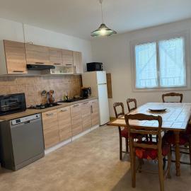 Appartement tout confort aux portes du Sancy, hotel em Lanobre
