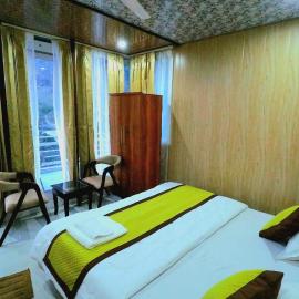 Chopta में, होटल The Himalayan Majesty Hotel