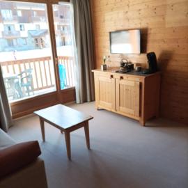 Résidence Les Alpages 4 étoiles - Appartement 4 personnes - Piscine, Hammam, Sauna, Jacuzzi - ValCenis 73480, hotell i Lanslebourg-Mont-Cenis